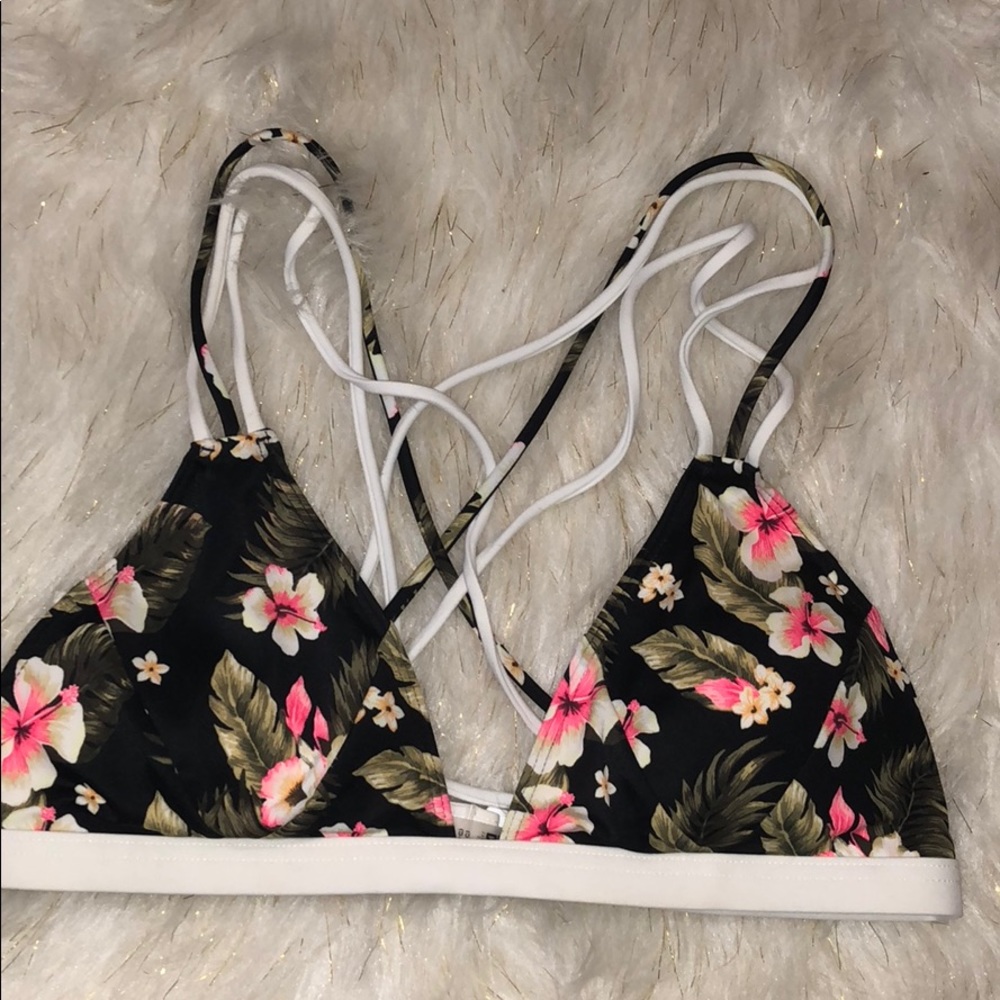 Bikini top